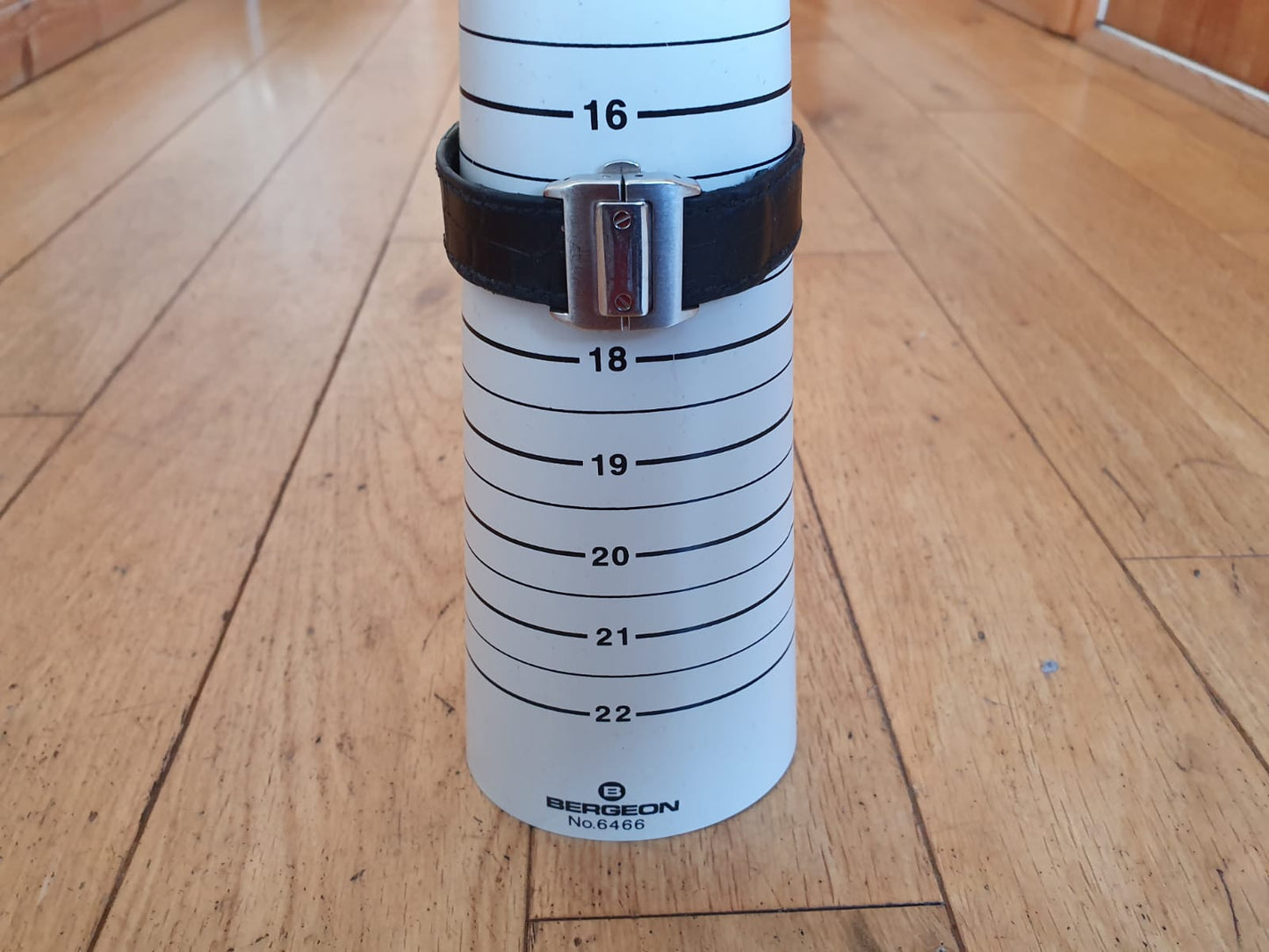 Cartier Cartier Santos 100 Automatic Watch 2878 Mid size 33mm for sale in Northern Ireland - Wilson Watches