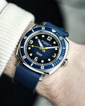Belmont dive watch blue dial on blue rubber - Wilson Watches