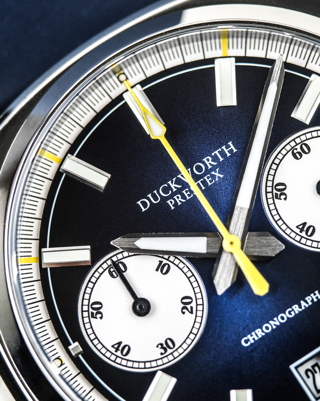 Chronograph 42 blue sunburst mesh bracelet - Wilson Watches 